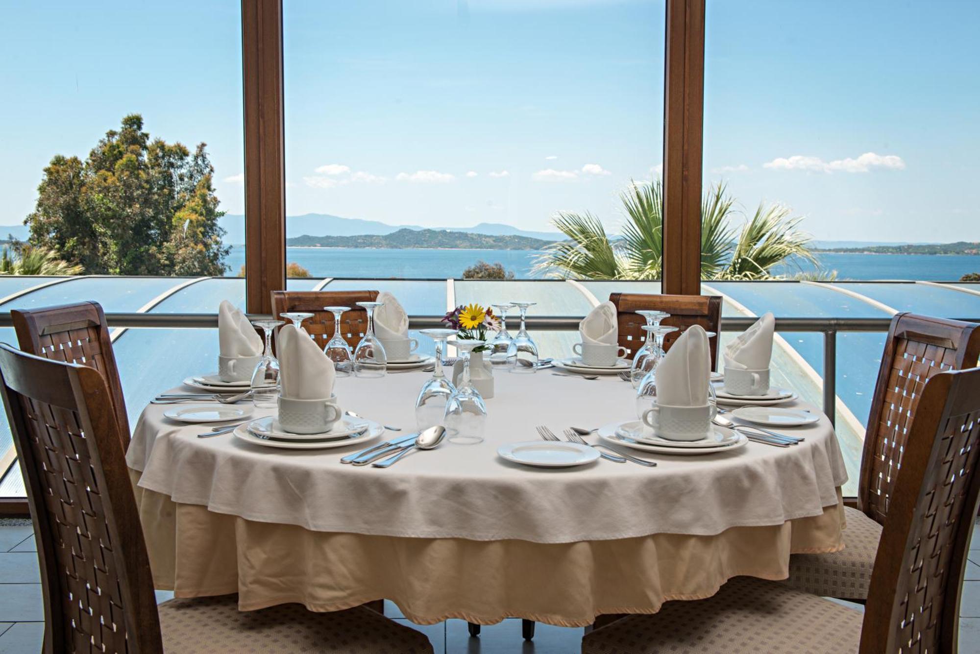 Aristoteles Holiday Hotel And Spa Ouranoupoli Exterior photo