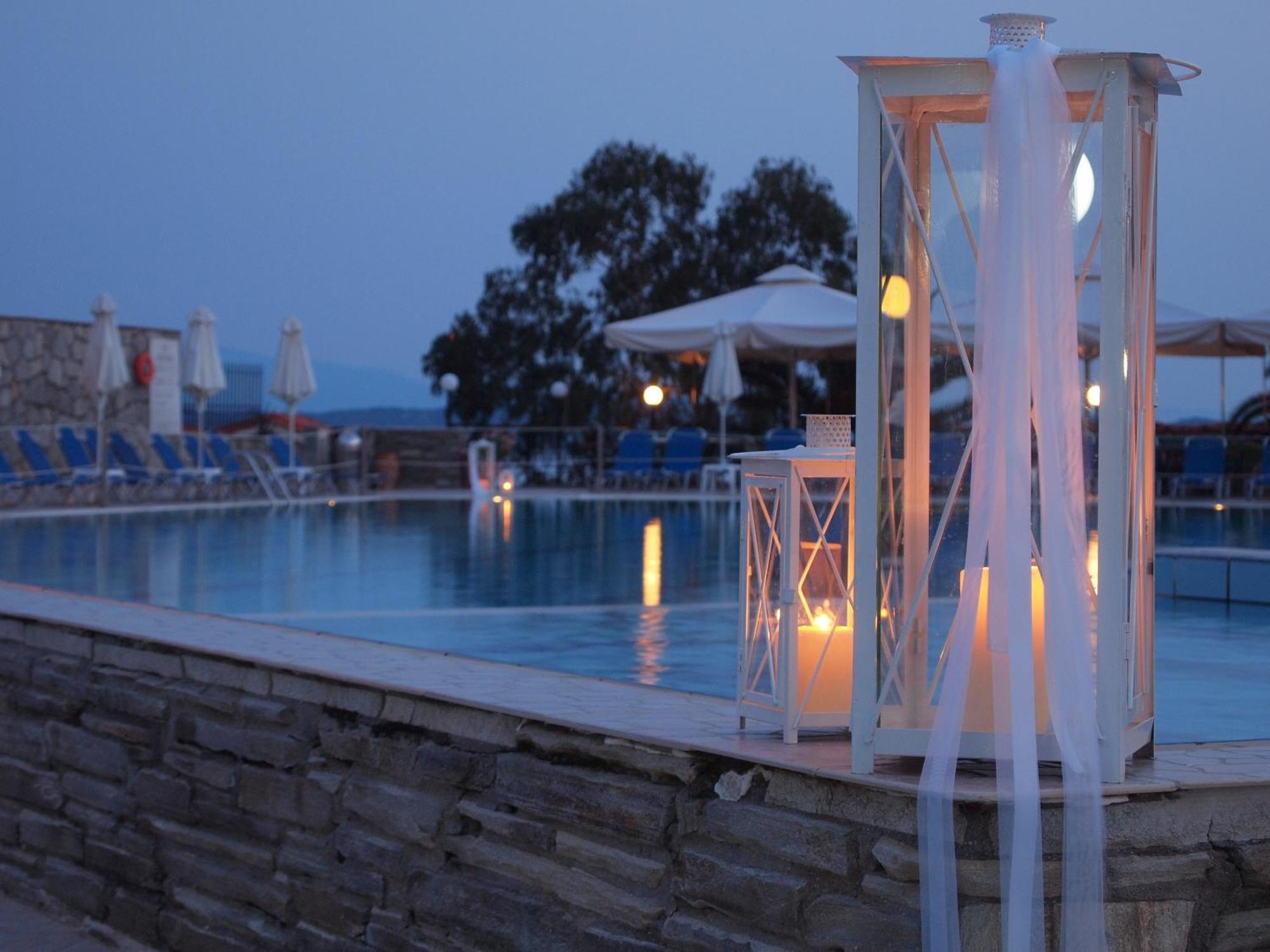 Aristoteles Holiday Hotel And Spa Ouranoupoli Exterior photo