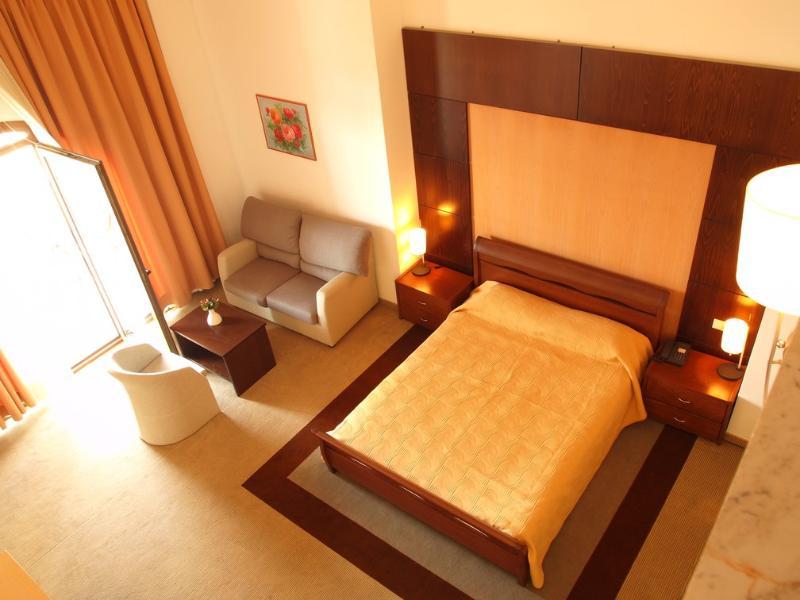 Aristoteles Holiday Hotel And Spa Ouranoupoli Exterior photo